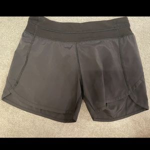 Ivivva black shorts
